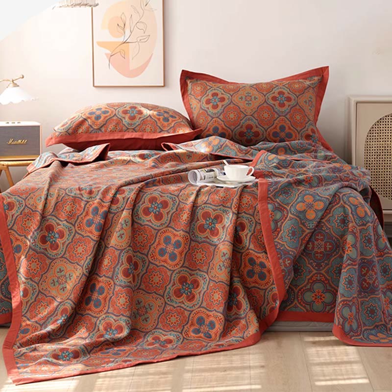 Petal Stitch Organic Cotton Reversible Quilt