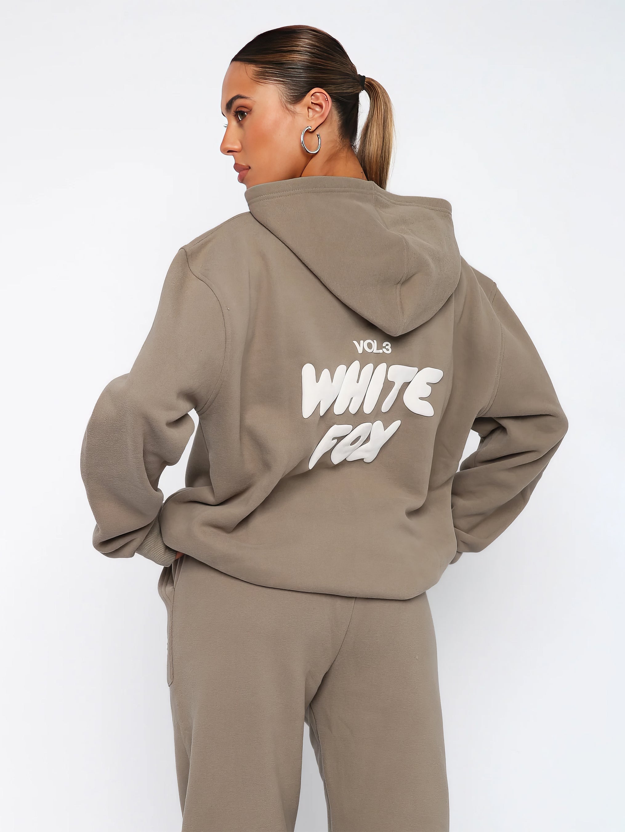 Zoey Tracksuit Set – Women’s Loungewear & Activewear