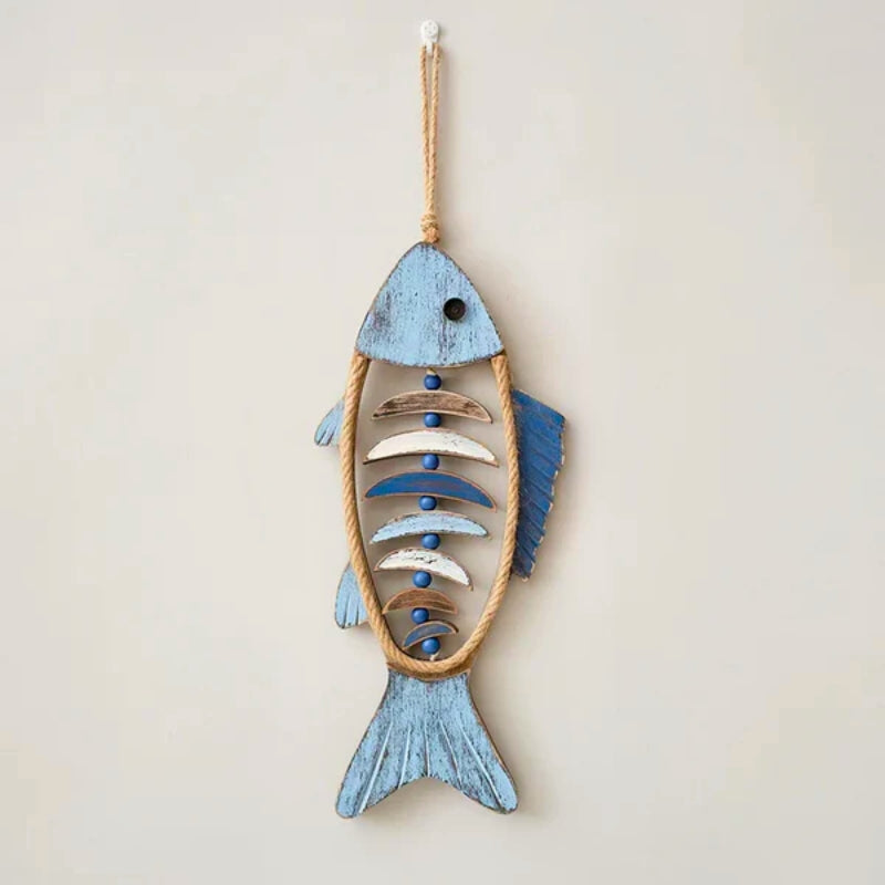 Coastal Hanging Wooden Fish Ornament – Handcrafted Rustic Wall Decor for Nautical Interiors