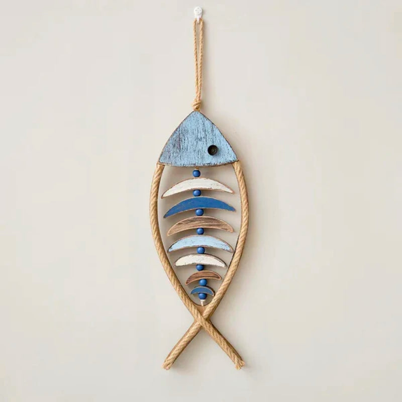 Coastal Hanging Wooden Fish Ornament – Handcrafted Rustic Wall Decor for Nautical Interiors