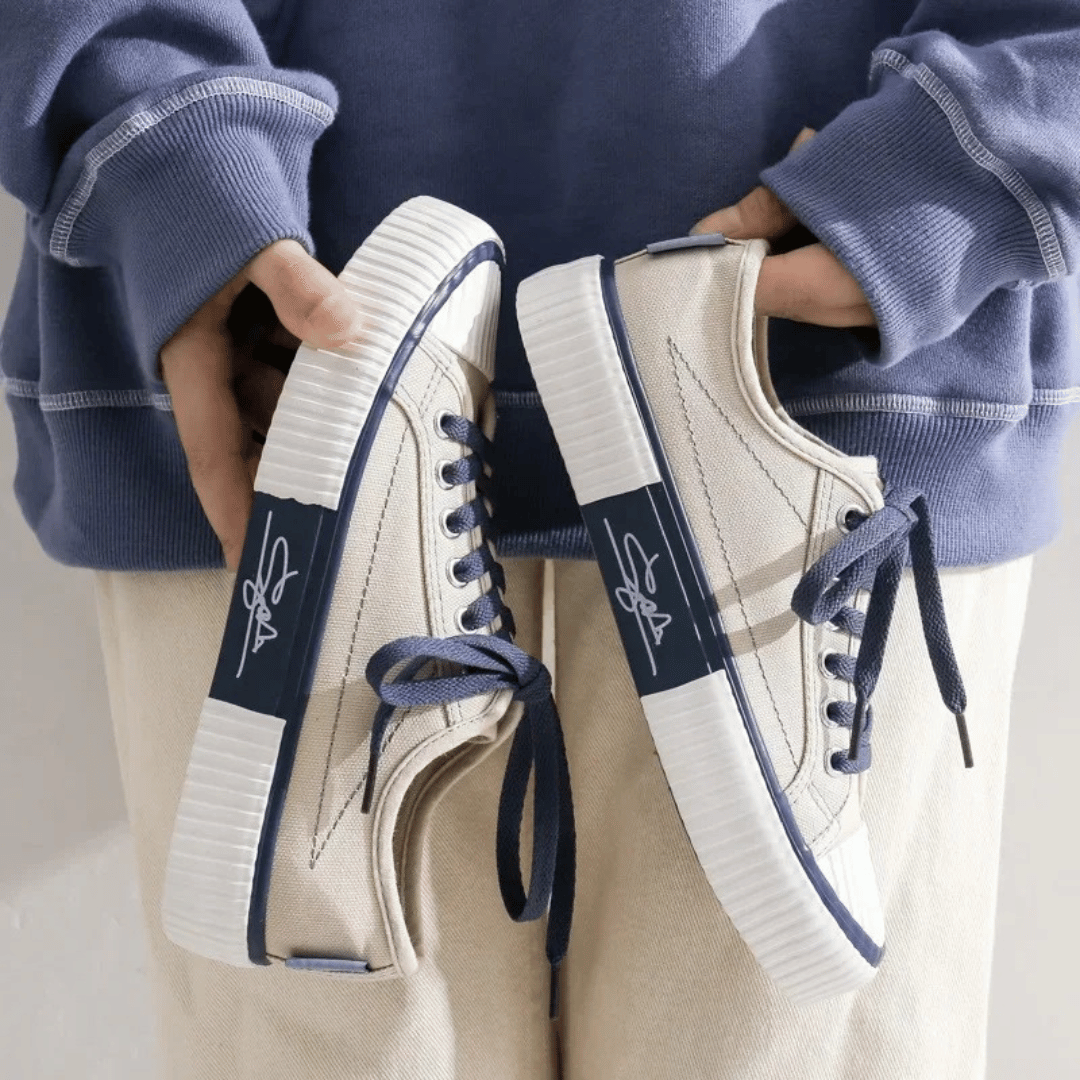Riviera Canvas Sneakers
