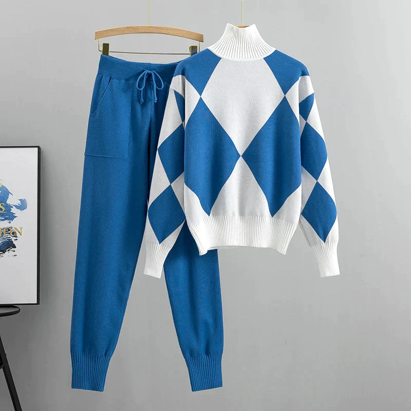 Como Knit Sweater and Trousers Set