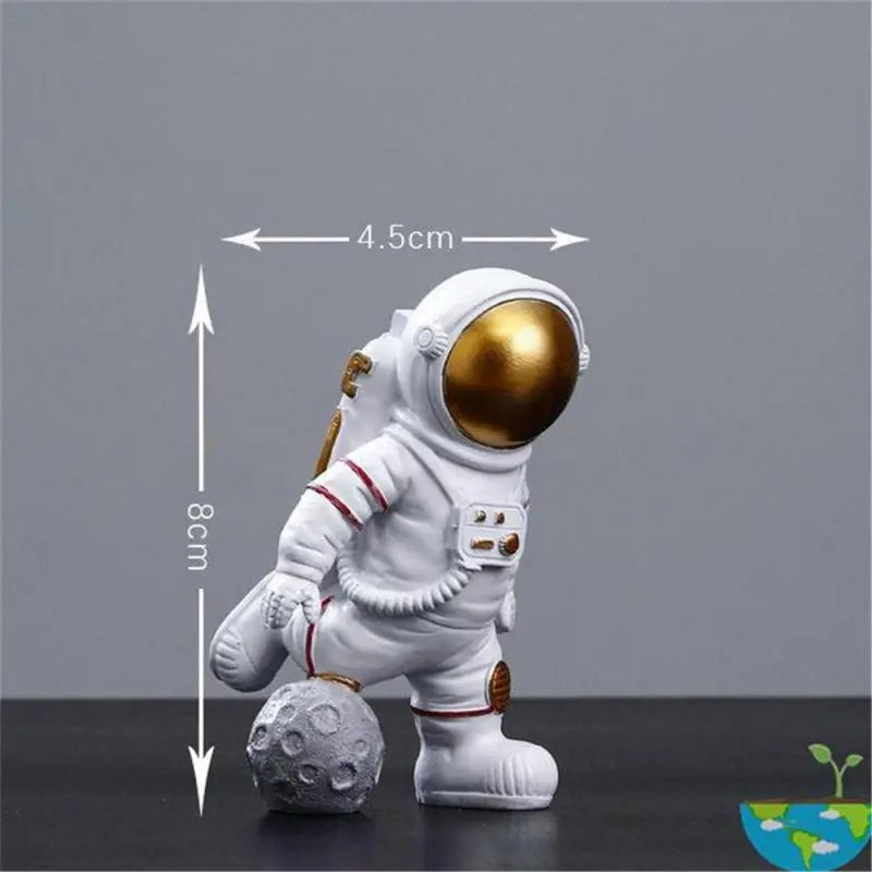 Astronaut Resin Desk Figurine – Space Suit Sculpture for Home & Office Decor