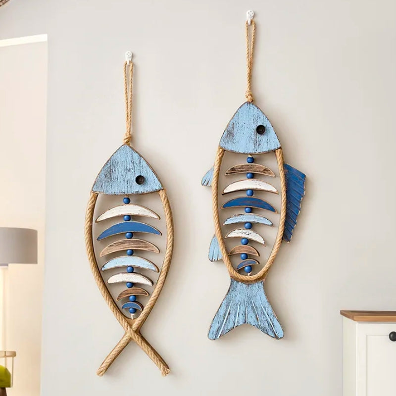 Coastal Hanging Wooden Fish Ornament – Handcrafted Rustic Wall Decor for Nautical Interiors