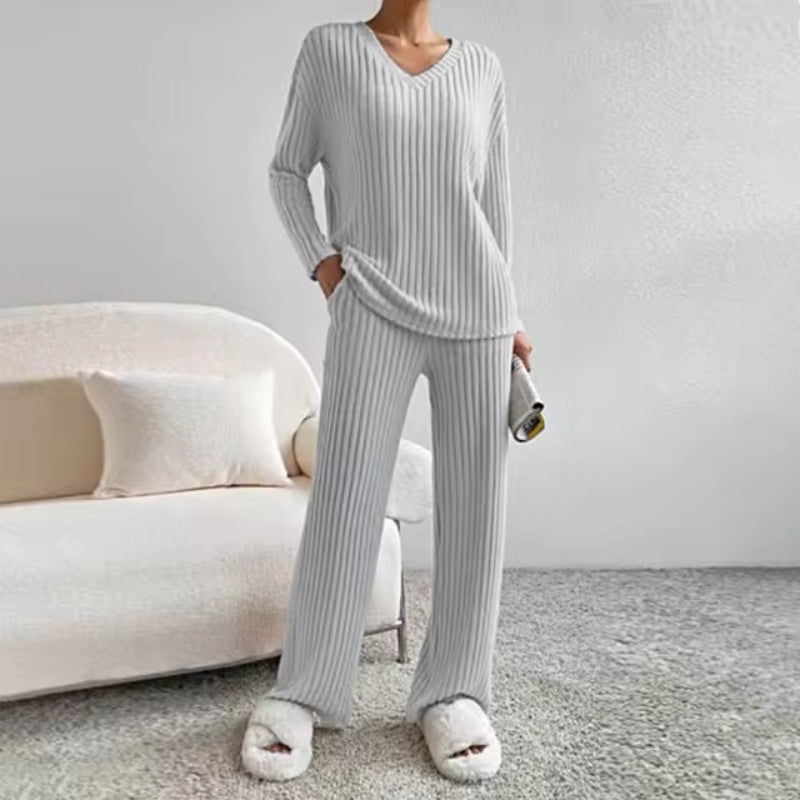 Sorella Knit Set