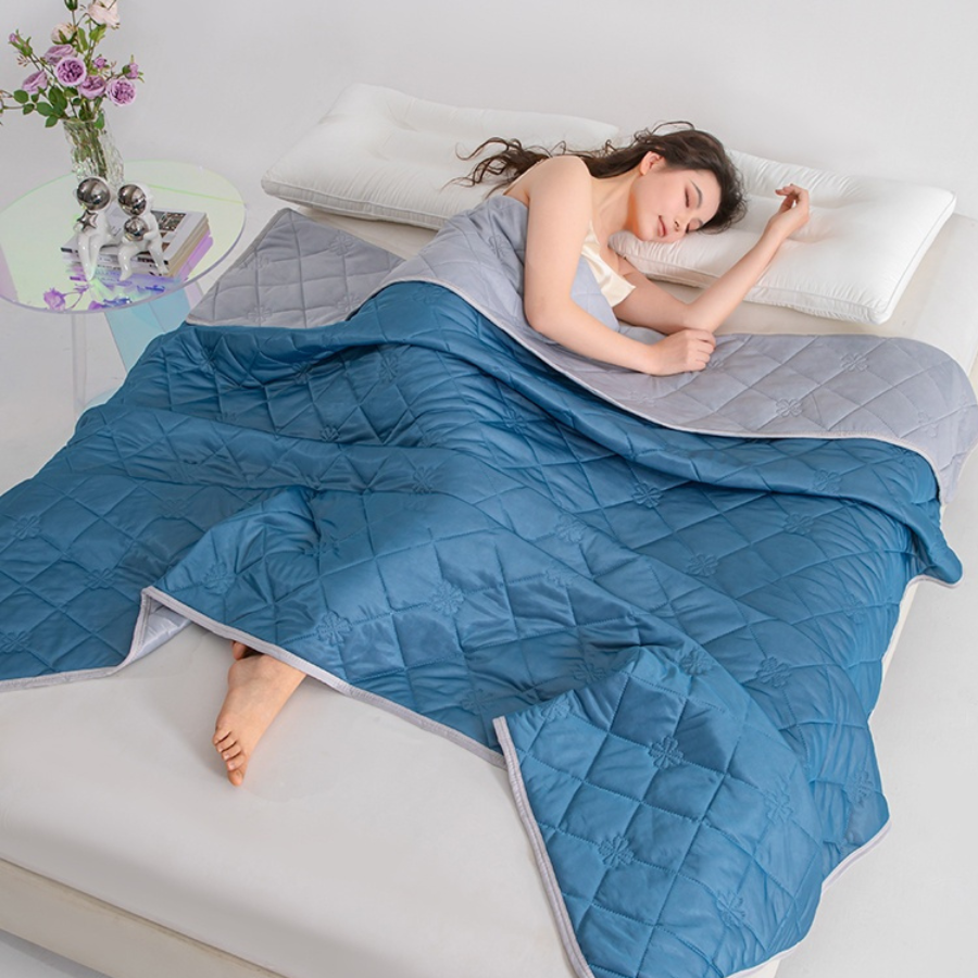 Breathable Soft Quilted Cooling Blanket
