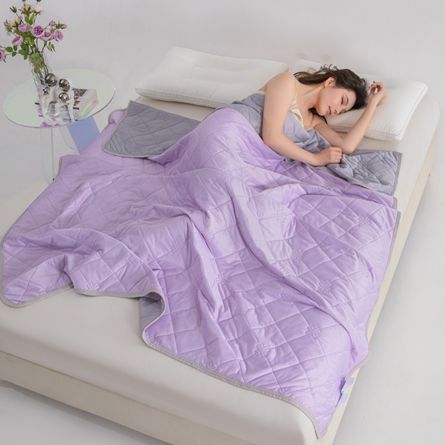 Breathable Soft Quilted Cooling Blanket