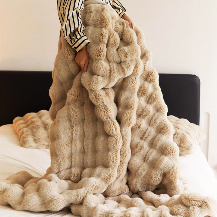 Faux Rabbit Fur Throw Blanket – Ultra Soft Plush Bed & Sofa Cover